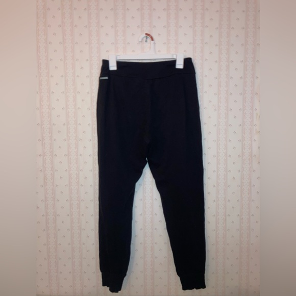 Comfy joggers from Marc New York. Size large - Picture 4 of 4